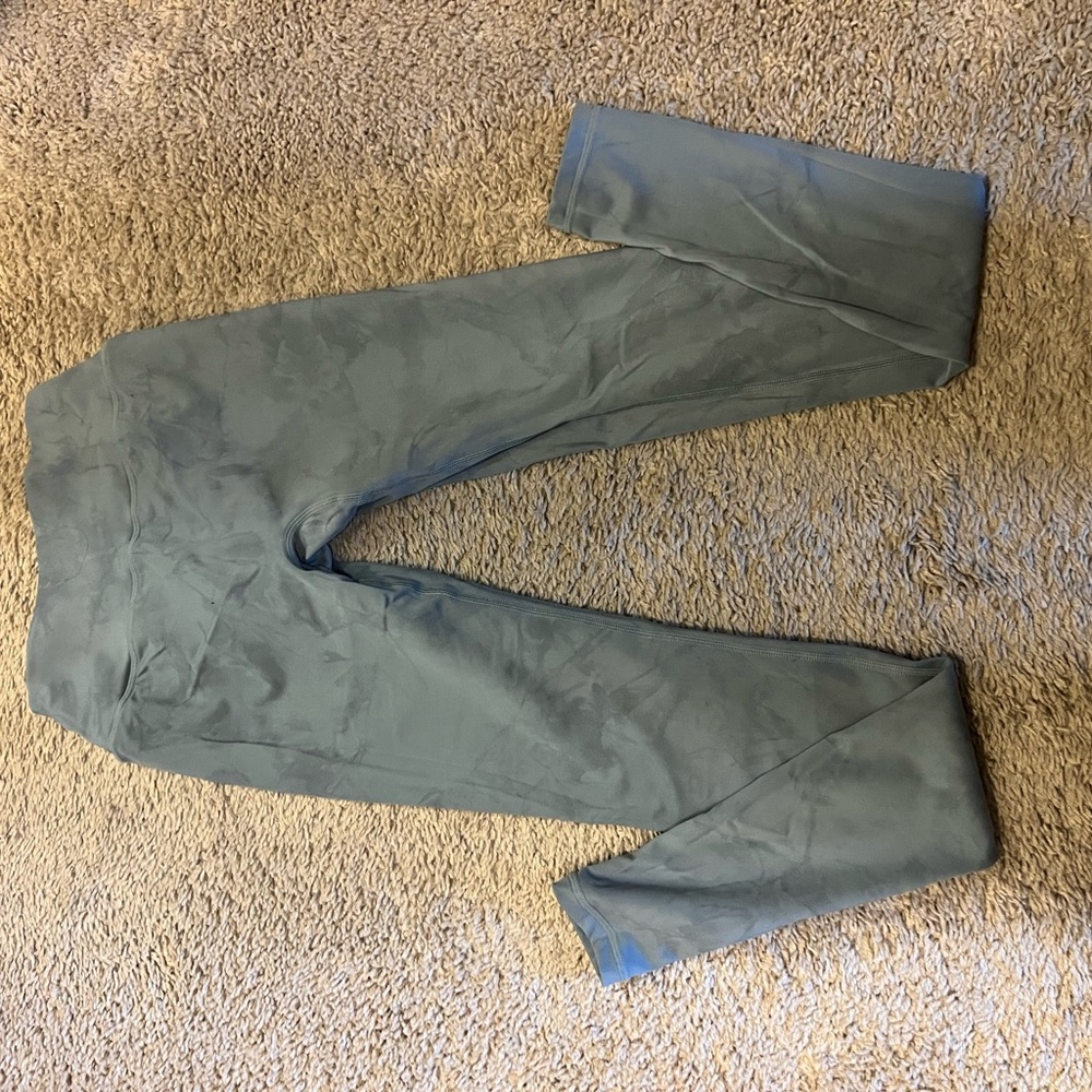 Alphalete leggings